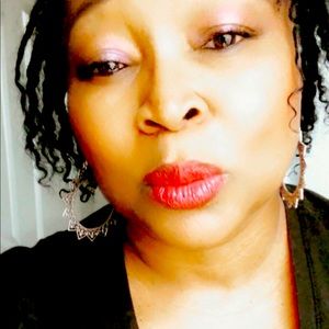 Meet your Posher, Shelisa